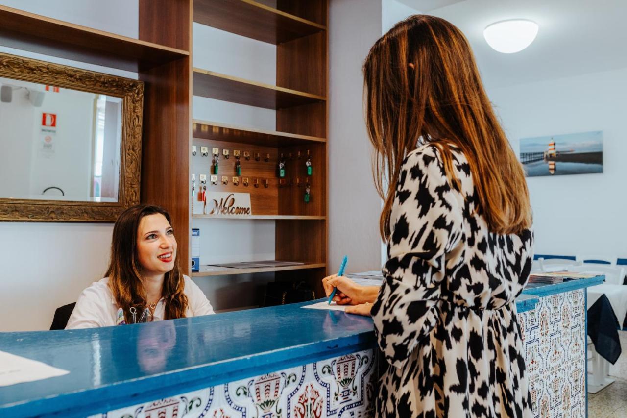 Hotel Villa Franca Lignano Sabbiadoro Dış mekan fotoğraf