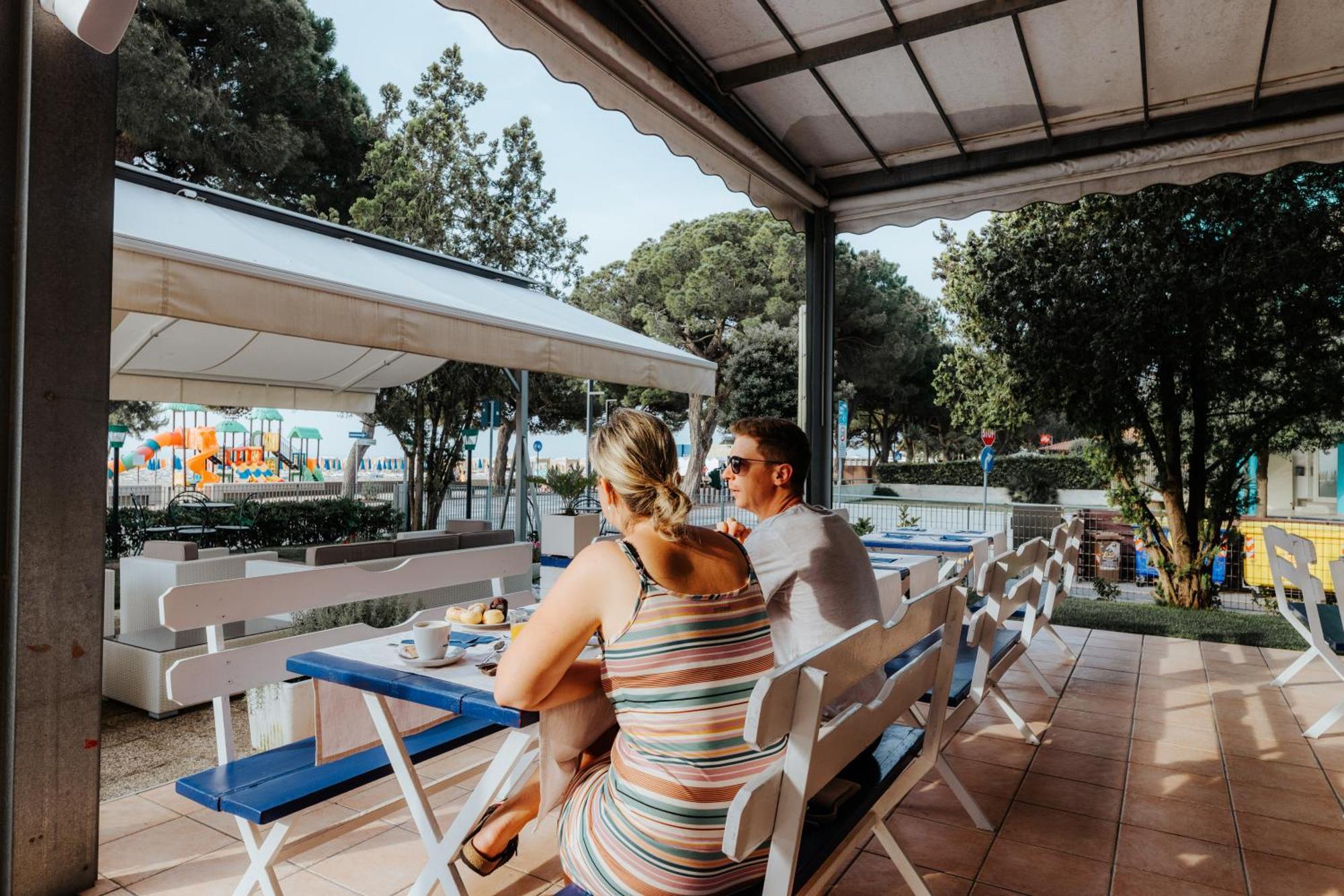 Hotel Villa Franca Lignano Sabbiadoro Dış mekan fotoğraf