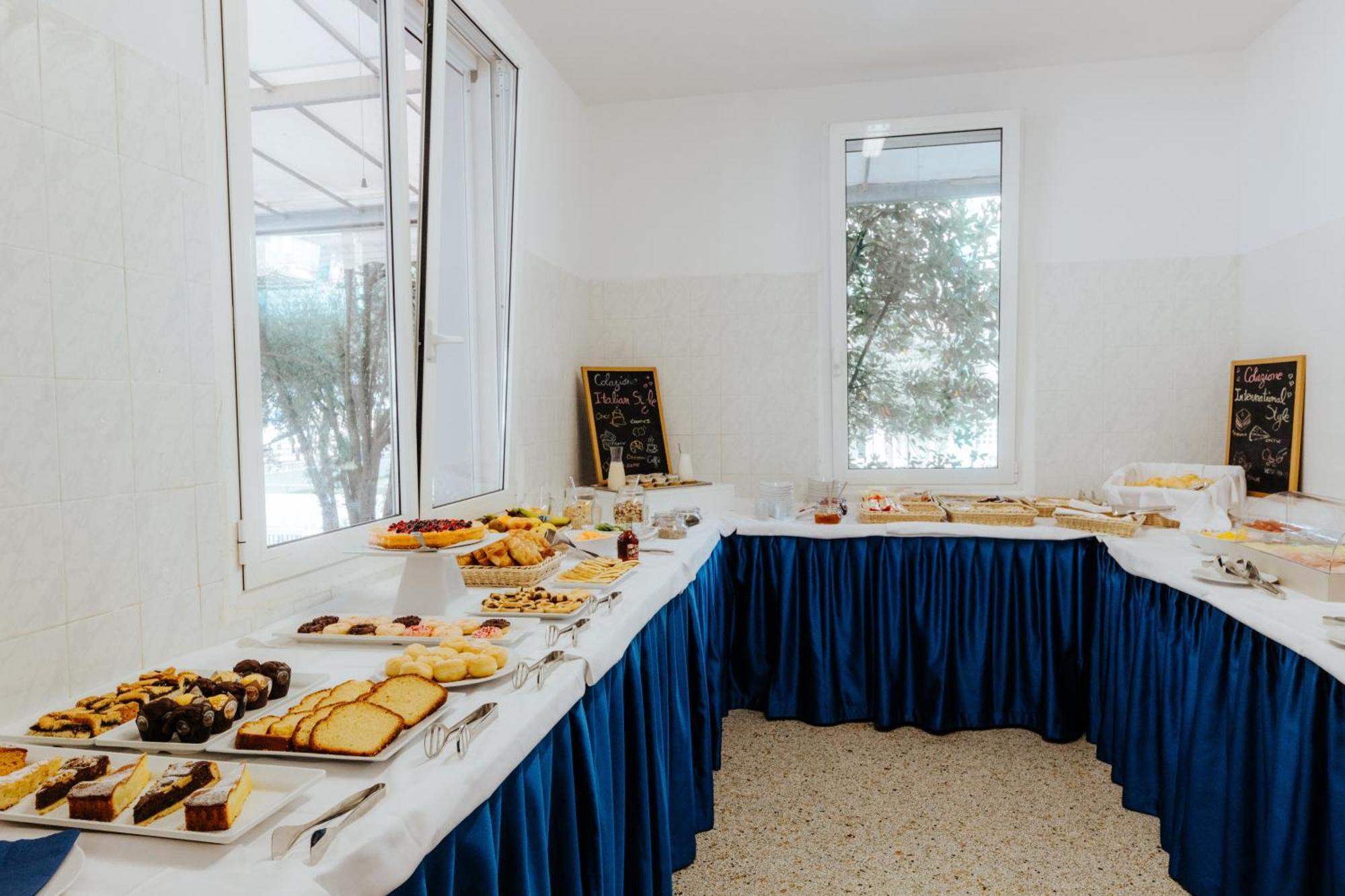 Hotel Villa Franca Lignano Sabbiadoro Dış mekan fotoğraf